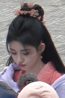 美艳女管家